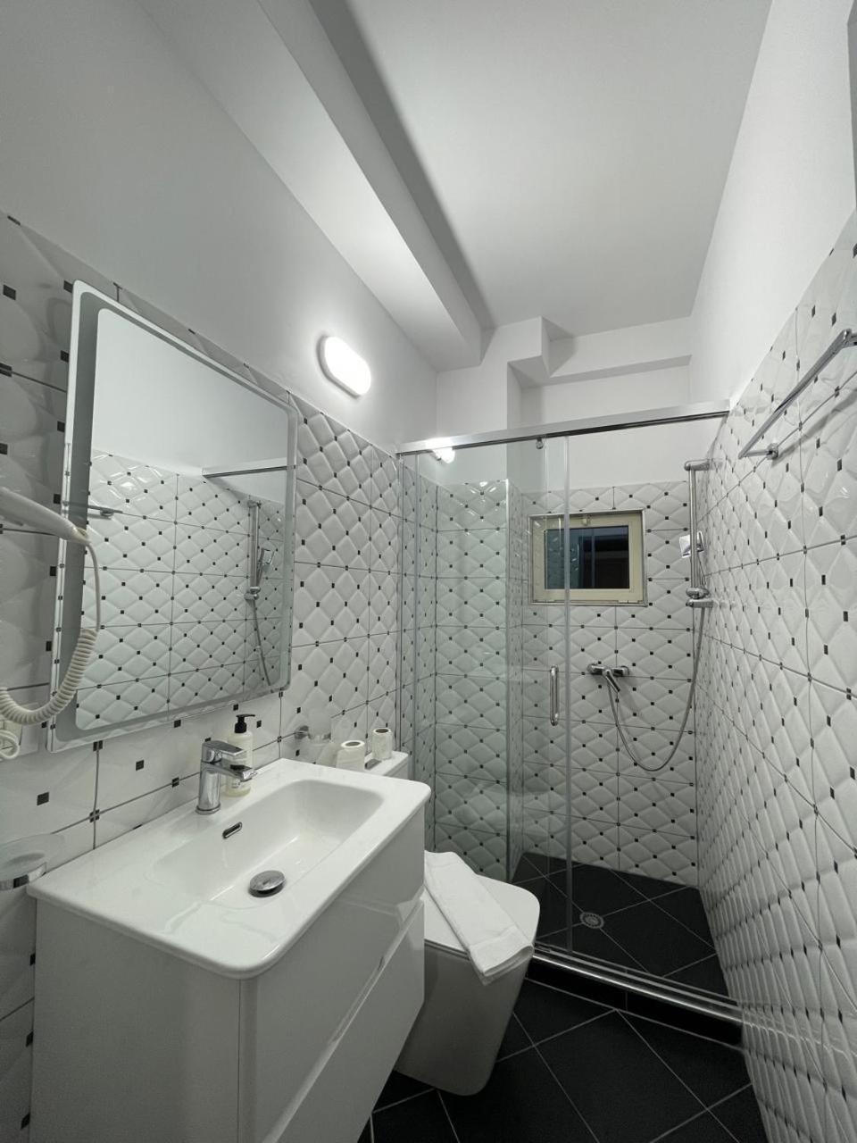 Hotel Milano Tirana